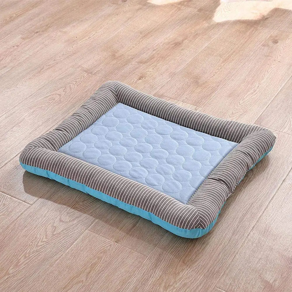 Cooling Dog Bed – Soft Ice Silk Summer Mat for Dogs & Cats | Comfortable Pet Beach Bed for Hot Weather